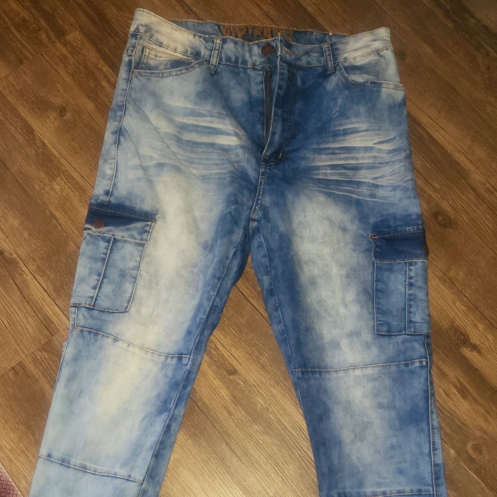 STONE WASH CARGO JEANS